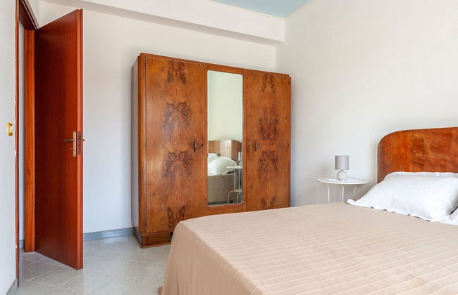 Etna & Sea View Apartment - Photo 3
