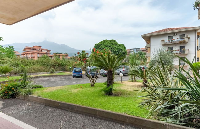Etna & Sea View Apartment - Photo 29