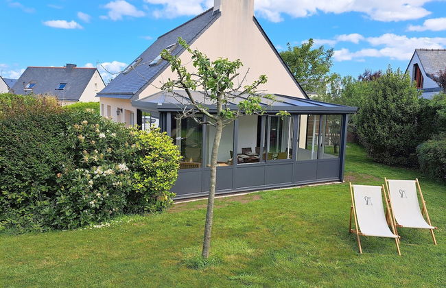 Holiday Home in Plouarzel Near Sandy Beach - Foto 1