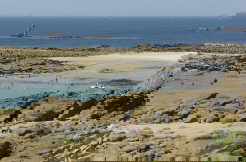 Photo 21 - Holiday Home in Plouarzel Near the sea