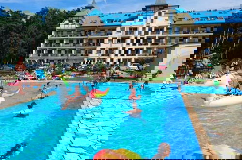 Foto 1 - Comfortable Apartment, Outdoor Pool, Lukecin