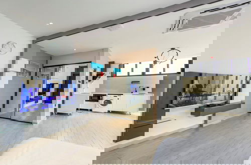 Photo 6 - Bankable Roomzzz