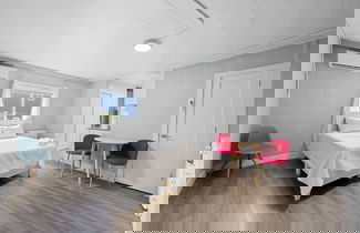 Foto 1 - Chic City Retreat 93D