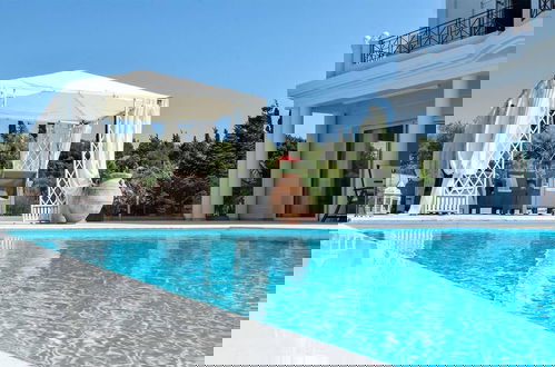 Foto 1 - Villa Noulia With 4 Bedrooms and 2 Bathrooms