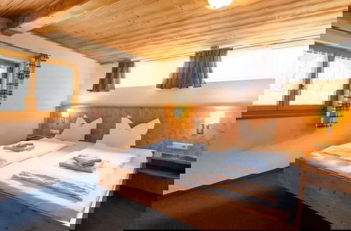 Foto 2 - Spacious Apartment Near Centre and ski Area