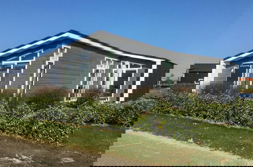 Foto 1 - Chalet in Zeeland With Sauna by the Water