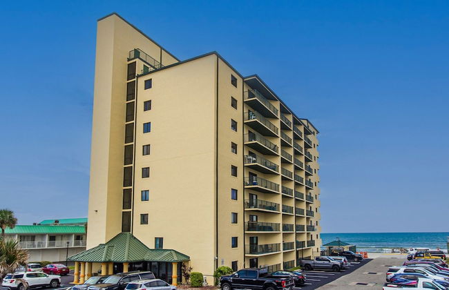 Top Floor Oceanfront Condo w Pool Beach Access - Foto 30