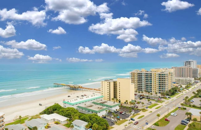 Sweet Sunrise Oceanfront Condo w Pool Hot Tub - Foto 24