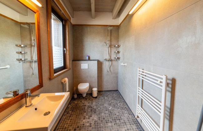Lush Holiday Home With Bubble Bath and Sauna - Foto 26