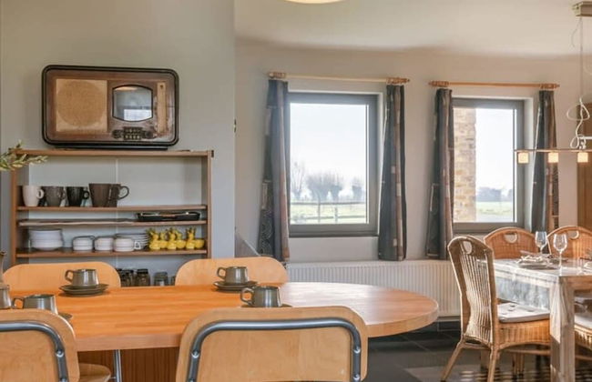 Rustic Family Holiday Home for up to 8 People Located in the Green of the Countryside - Foto 17