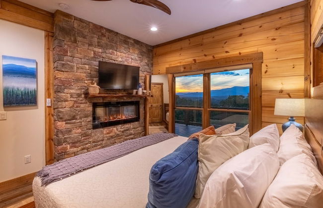 Luxury 3 2 5 Cabin Lake Views Theatre Gameroom - Foto 46