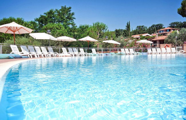 Family Apartment in Guardistallo With Pool - Photo 11