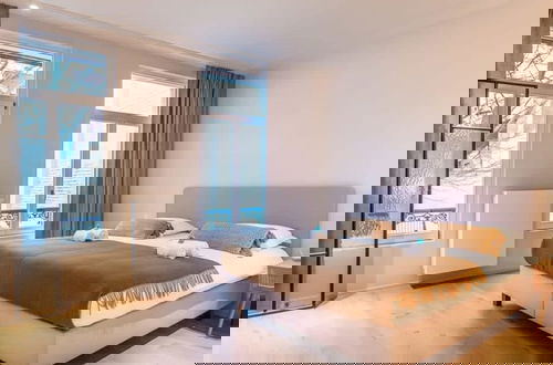 Foto 5 - Bright Apartment With Terrace in Heart of Ghent