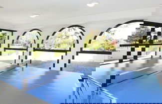 Photo 3 - Inviting Apartment With Balcony