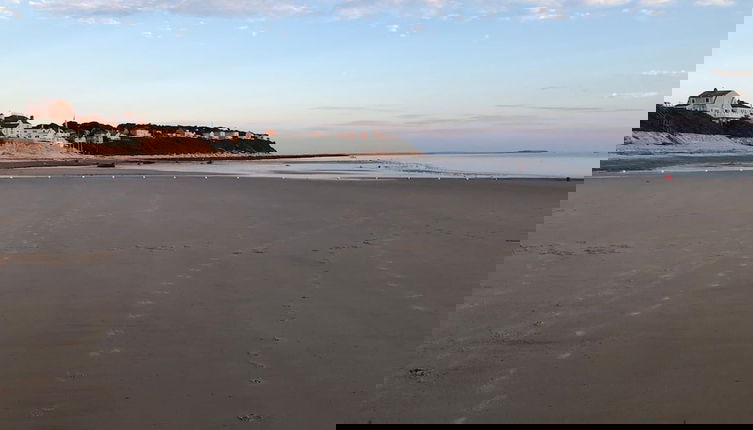 Photo 1 - Beautiful Priscillabeach Few Min Walk to Beach