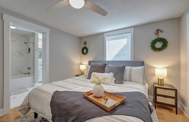 Fall Festivities - 4BR Home by IU Stadium Bloomington Bliss - Foto 3
