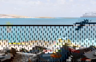Foto 2 - Stunning Seaviews Prime Location Lovely Home