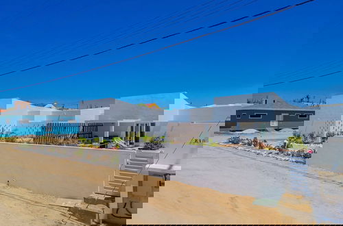 Foto 38 - 3BR 3BA Newly Built w Private Pool 5 min 2 Beach