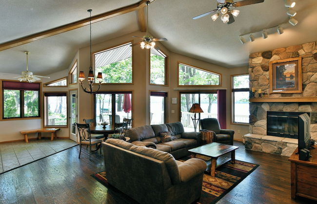 Cheif Lake Lodge - Foto 17