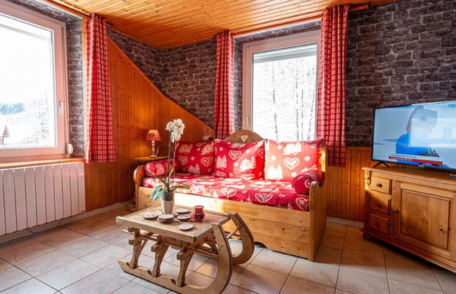 Charming Holiday Home in La Bresse Skiing Area - Foto 8