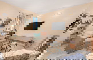 Foto 3 - Natasha's Beachfront