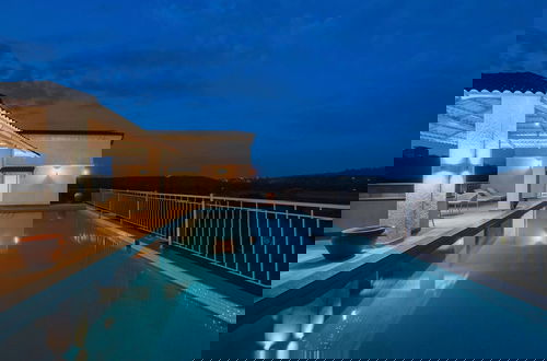 Foto 37 - Irene Altezza by Hireavilla -2br w Pool in Pilerne