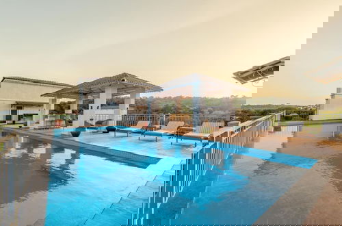 Foto 2 - Irene Altezza by Hireavilla -2br w Pool in Pilerne