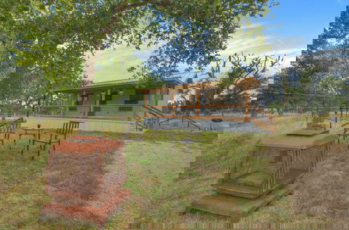 Foto 17 - Cates Cottage in the Hill Country 8 Mins to Fred!