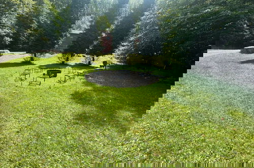 Photo 3 - Hillside Hideaway