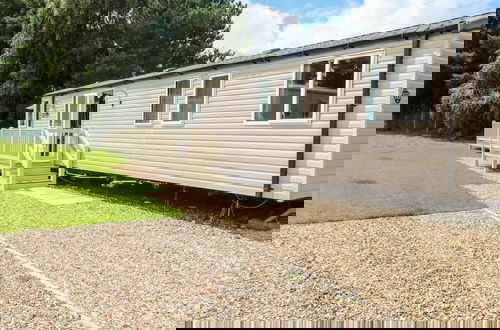 Foto 1 - 5 Berth 3 Bedroom Caravan Holiday Home in Fritton