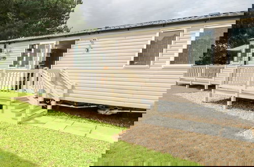 Foto 2 - 5 Berth 3 Bedroom Caravan Holiday Home in Fritton