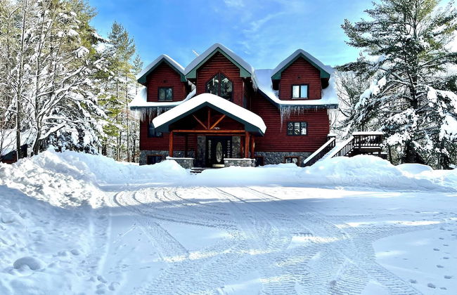 Majestic Moose Lodge - Photo 53