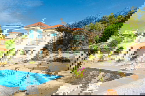 Foto 3 - Villa Komissa in Argaka