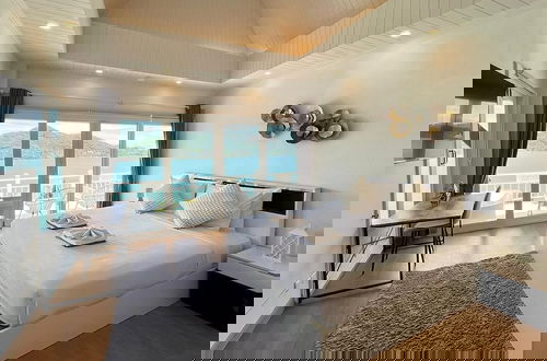 Foto 9 - Moonlight Panorama Ocean Villas by RESAVA