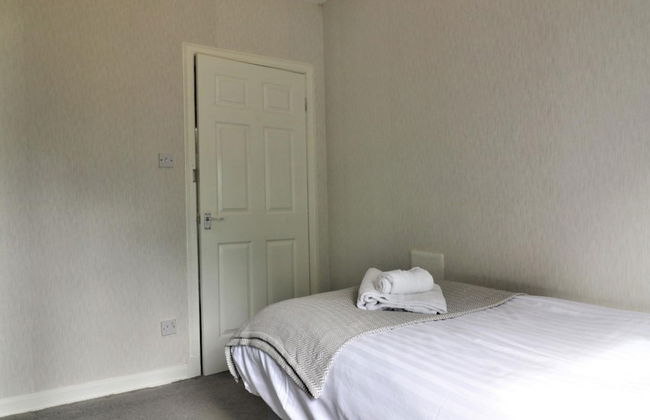 Carfin House - Motherwell - Foto 13