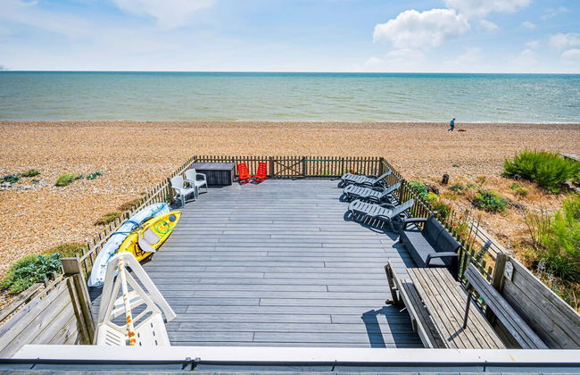 Family Beachfront House With 2 Kayaks Sleeps 10 - Foto 3