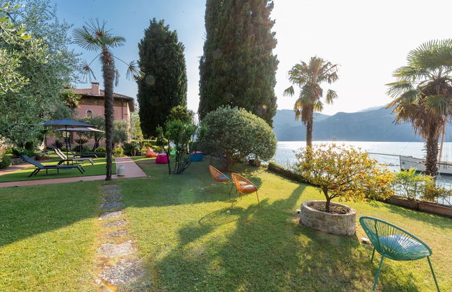 Lake Front Villa Schlosser - Foto 32