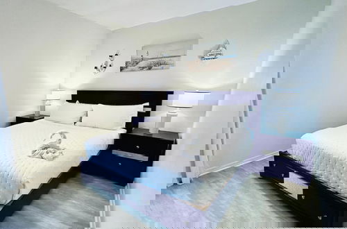 Foto 14 - 5/3 Pool Home Located in Sunset Ridge Community!