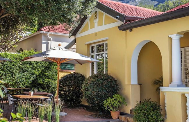 Toms Guest House - Photo 68