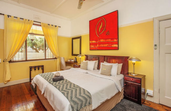 Toms Guest House - Photo 18