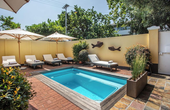 Toms Guest House - Photo 75