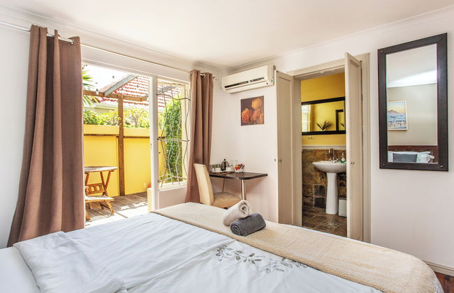 Toms Guest House - Photo 22