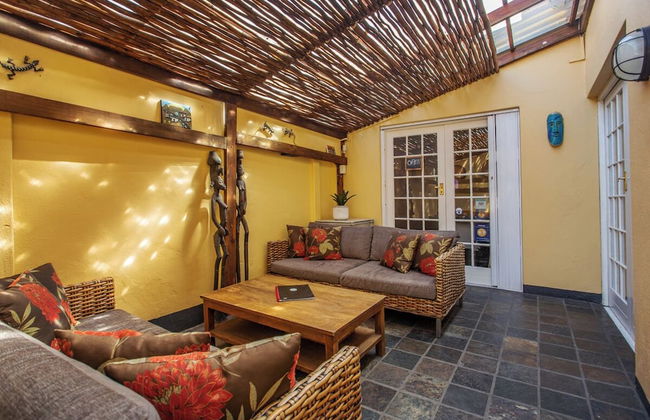 Toms Guest House - Photo 3