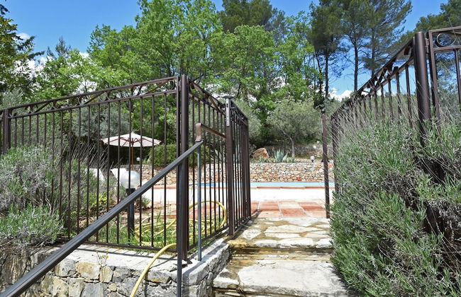 Farmhouse, With Large pvt Pool in Provence - Photo 31