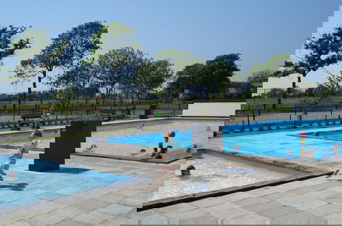 Foto 12 - Family Getaway w/ Garden
