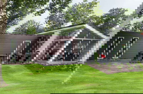 Foto 1 - Modern Light Chalet 15km From Alkmaar