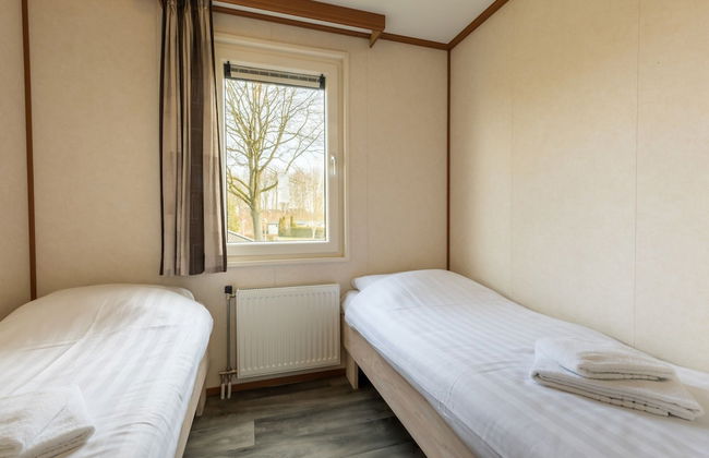 Well Furnished Mobile Home with Microwave near Water - Foto 2