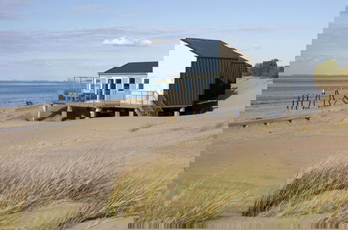 Foto 19 - Beach House in Netherlands With Sea View
