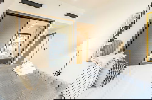 Foto 10 - Experience a One-of-a-Kind Escape in JVC