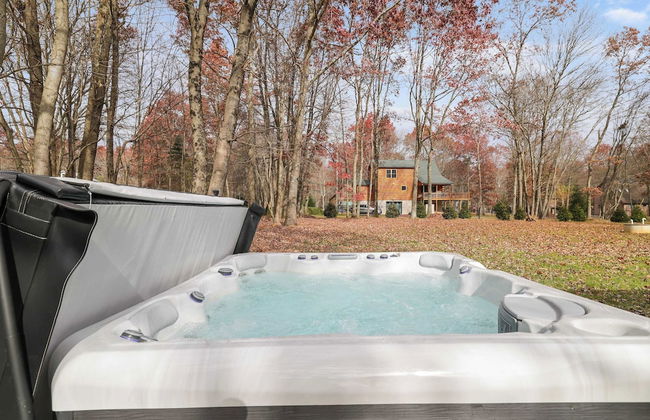 The Barn House by Avantstay Modern, Outdoor Living Area & Hot Tub - Foto 21